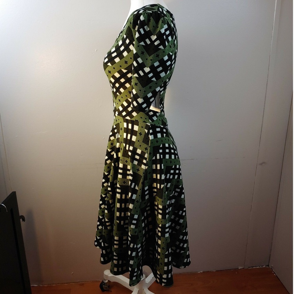 LuLaRoe Nicole Maxi Dress Green Black White Geometric Print XXS New Classic - Picture 2 of 6